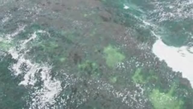 LA BOCANA BCS MEXICO-2022: Waves Crashing Over Clear Ocean Seabed