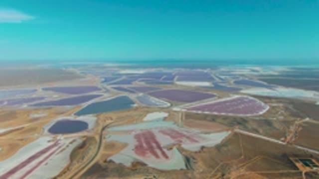 GUERRERO NEGRO BCS MEXICO-2022: Colored Salt Evaporation Ponds and Vehicle Motion