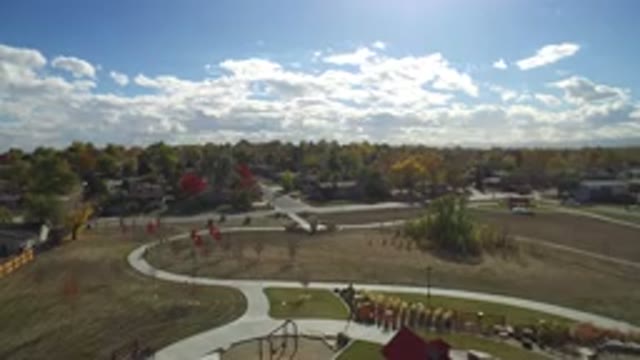 HIDDEN LAKE COLORADO-2016: Aerial Footage Of A Beautiful Park In The Middle Of A