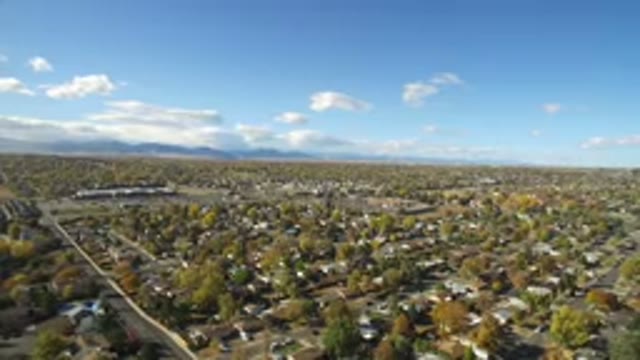 HIDDEN LAKE COLORADO-2016: Fly Over Suburban Neighborhood At Noon On A Sunny