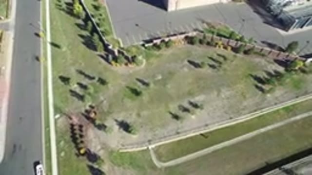 HIDDEN LAKE COLORADO-2016: Green And Clean Front Yard
