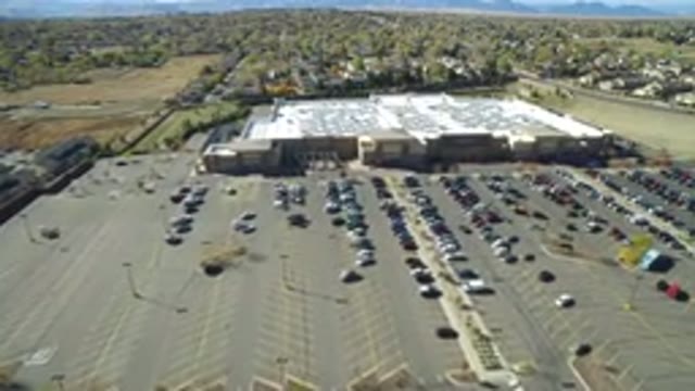 HIDDEN LAKE COLORADO-2016: A Big Car Parking Area