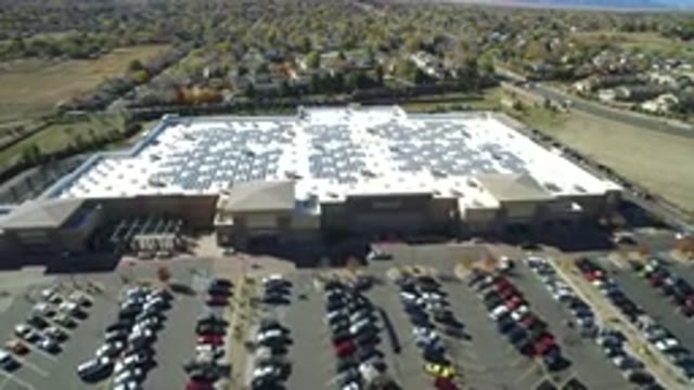 HIDDEN LAKE COLORADO-2016: Crowded Mall Yard Shows What People Do For Fun