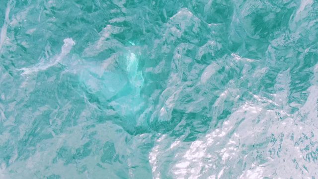 SHIPWRECKS EAST CAPE BCS MEXICO-2023: Dissipating Splash on Turquoise Water Surface