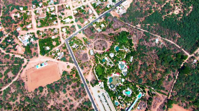 CADUANO BCS MEXICO-2022: Residential Neighborhood and Estate with Swimming Pools From Above