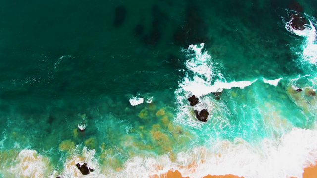PUNTA BUZZARDS EAST CAPE BCS MEXICO-2022: Ocean Waves Breaking on Rocky Coastline