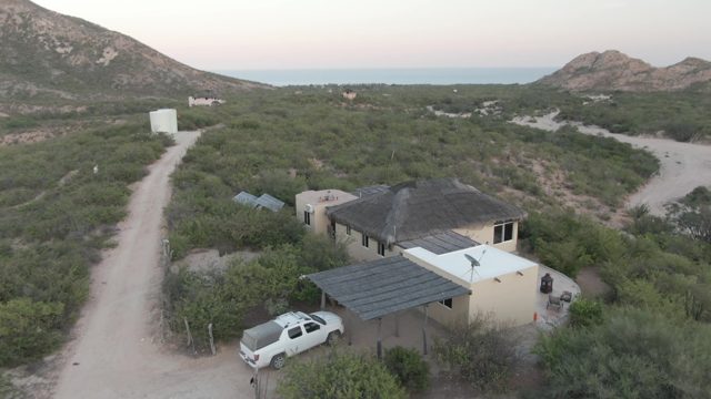 CABO PULMO BCS MEXICO-2022: Rural Desert House with Hills and Sunset