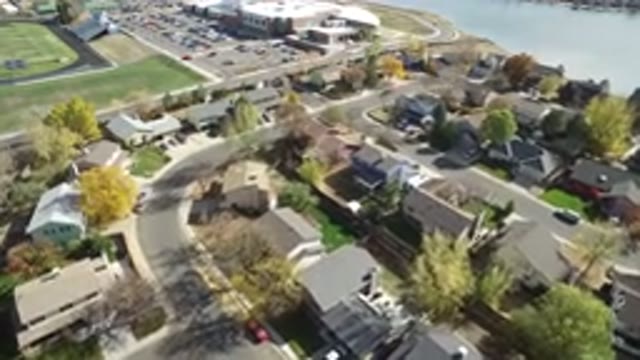 HIDDEN LAKE COLORADO-2016: Large Overview Of Suburb Two Story Houses In Large