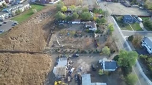 HIDDEN LAKE COLORADO-2016: Living In The Suburbs