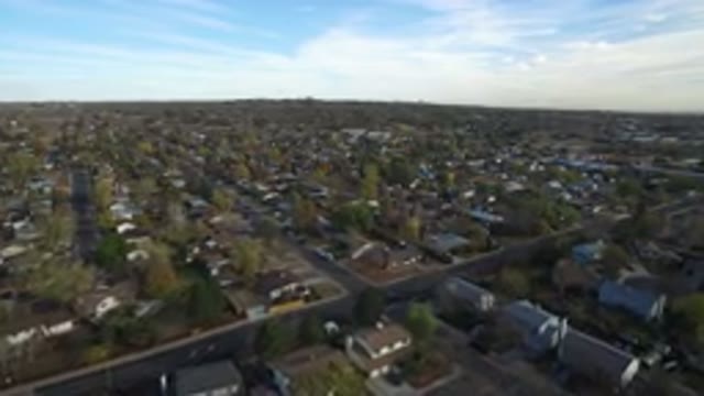 HIDDEN LAKE COLORADO-2016: A City With Enough Houses And Narrow Streets And