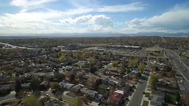 HIDDEN LAKE COLORADO-2016: Aerial Footage Of A Large Neighborhood Off In The