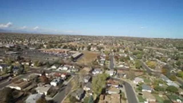 HIDDEN LAKE COLORADO-2016: Beautiful Village On A Warm Day
