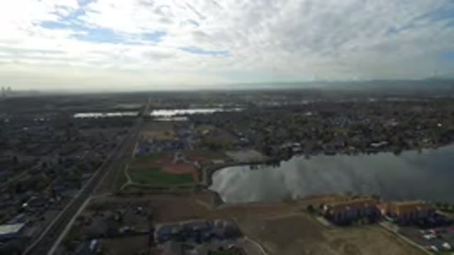 HIDDEN LAKE COLORADO-2016: Large City Built Around A Laredo With Many Houses And