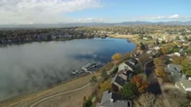 HIDDEN LAKE COLORADO-2016: Houses Next To A Large Lake With A Private Deck Well