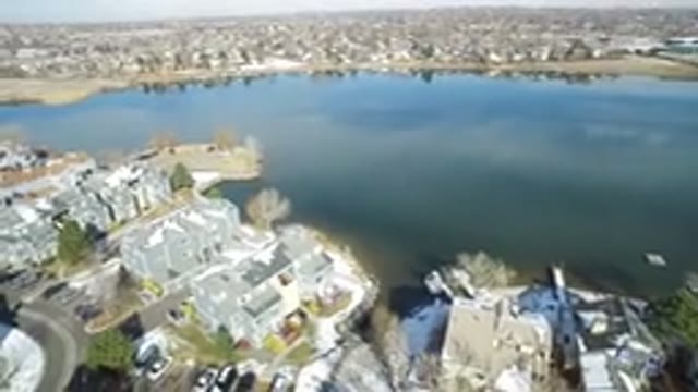 HIDDEN LAKE COLORADO-2016: A Lake With Green Color In The Middle Of A City With