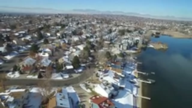 HIDDEN LAKE COLORADO-2016: Piece Of Land With Many Houses On The Water