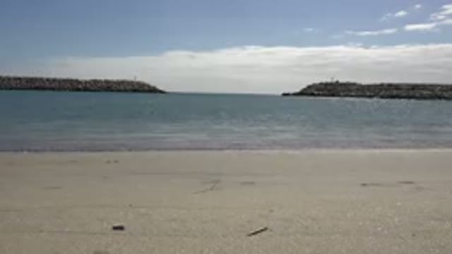 SAN JOSE DEL CABO MEXICO-2017: Watch Waves Sea Crashing Beach Sun Day Beautiful