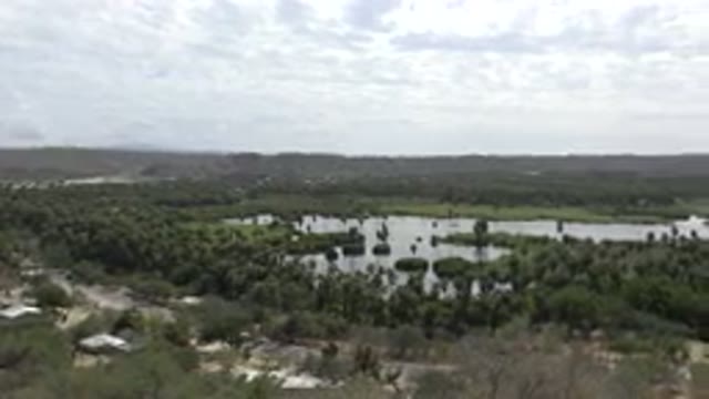 LOS CABOS MEXICO-2017: The Lake Between Gere Flores