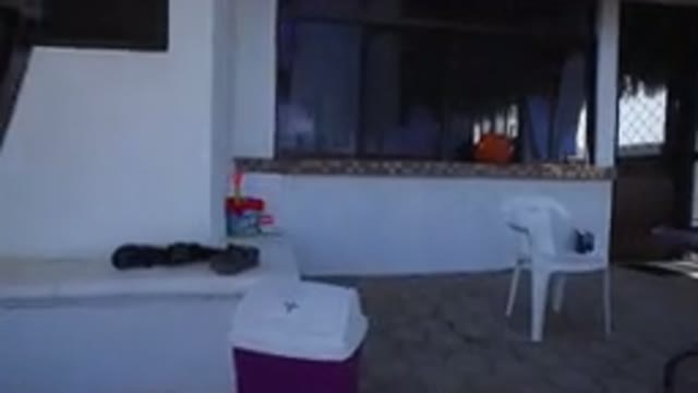 PLAYITA BCS MEXICO-2017: Drone Filming People Enjoying A House Facing The Sea