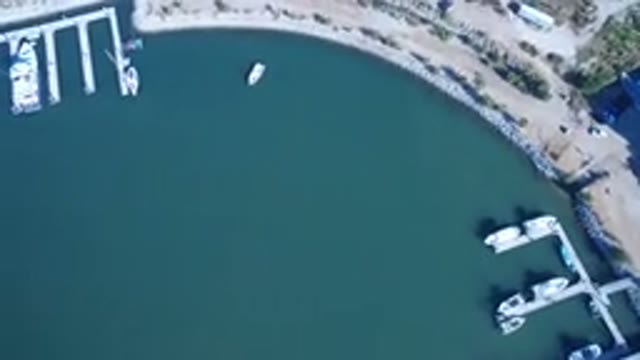 PLAYITA BCS MEXICO-2017: A Port With A Boat Is Everything One Needs To Live An