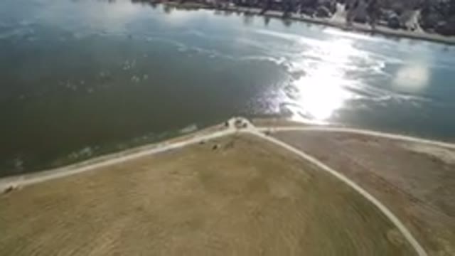 HIDDEN LAKE COLORADO-2016: Drone Video Of The Coast Of A Lake On A Sunny Day