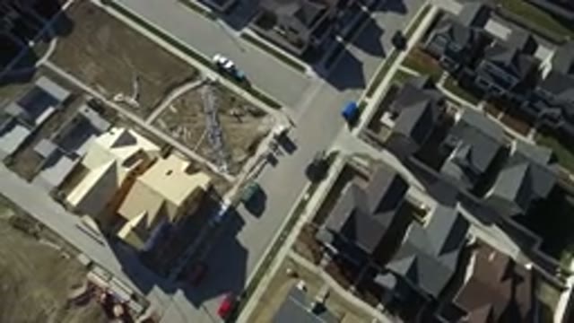 HIDDEN LAKE COLORADO-2016: Site With Large Houses Built With Cars In A Very