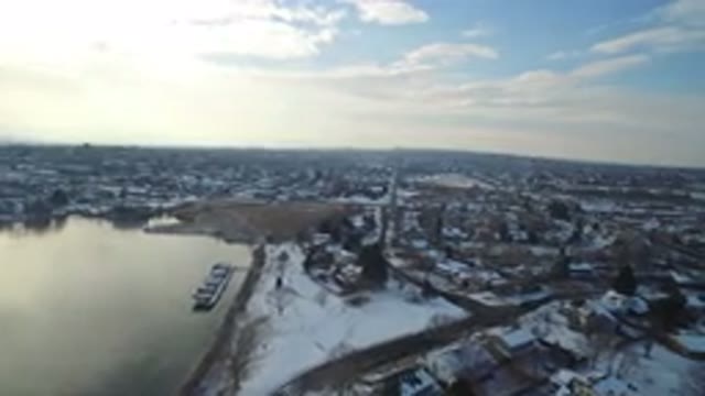 HIDDEN LAKE COLORADO-2016: Drone Footage Panning Over Picturesque Snow Covered