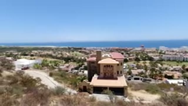 SAN JOSE DEL CABO MEXICO-2020: Right To Left View Of Unknown Architecture In The
