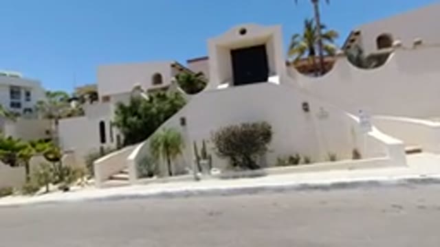 SAN JOSE DEL CABO MEXICO-2020: Unusual And Luxurious Building In A Tropical