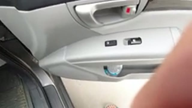WINTER PARK COLORADO-2019: A Wrangler Door Is Opened And A Man Has a Wound On His Finger
