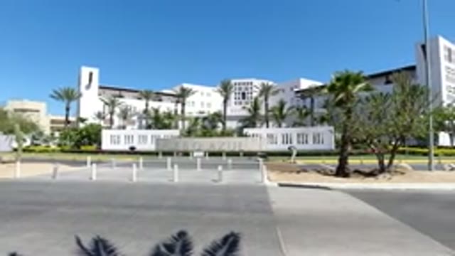 LOS CABOS MEXICO-2020: A Nice View Of A Resort Building With Roads And Trees