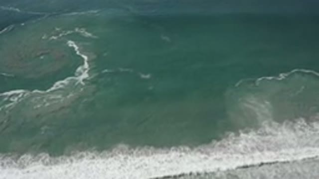 SAN JOSE DEL CABO MEXICO-2020: A Beautiful Sky View Of A Beach With Waves In It
