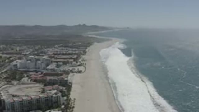 SAN JOSE DEL CABO MEXICO-2020: The Big Ocean Has A Ripple Effect That Is Pushing