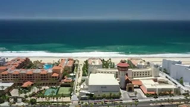 SAN JOSE DEL CABO MEXICO-2020: Vacation Hotels Have Pretty Swimming Pools And Hot Tubs