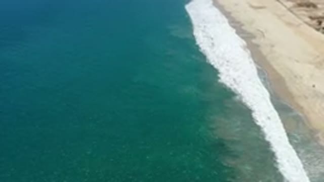 SAN JOSE DEL CABO MEXICO-2020: A View Of The Shore Of A Beach The Ocean's Water