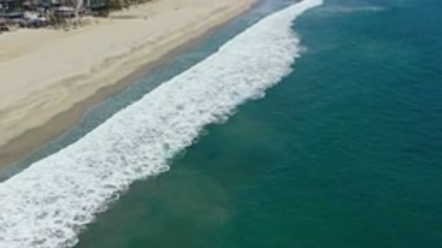 SAN JOSE DEL CABO MEXICO-2020: The Big Ocean Has A Ripple Effect That Is Pushing