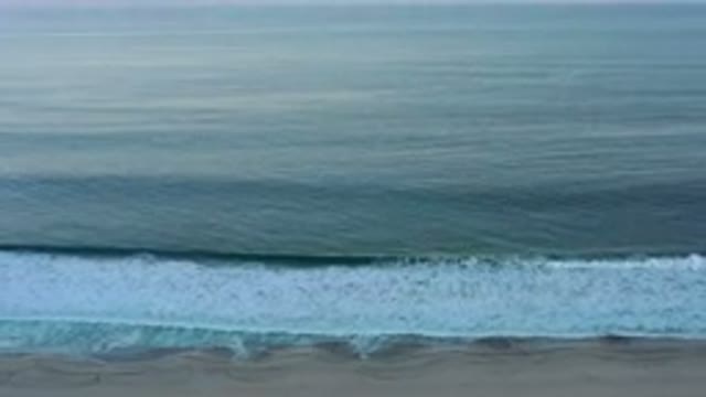 SAN JOSE DEL CABO MEXICO-2020: Beautiful Calming View Of Waves Crashing On A