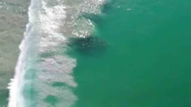 LOS CABOS MEXICO-2020: A Wild And Fast Wave With Loose Sand Towards The Shore