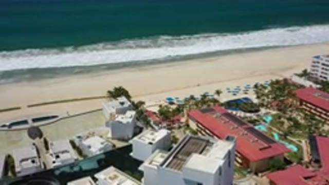 LOS CABOS MEXICO-2020: Top View Of Buildings Near A Clean And Calm Beach