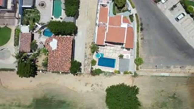 LOS CABOS MEXICO-2020: An Overview Of Different Houses With Nice Pools And Cars