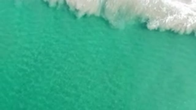 LOS CABOS MEXICO-2020: Large Waves Whitecaps Crashing And Spreading Over Green