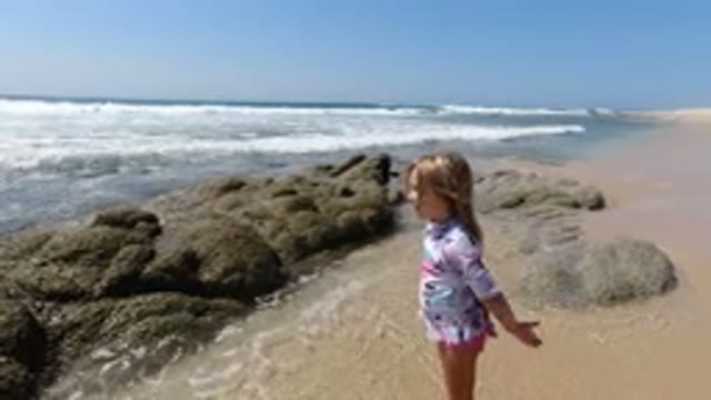 LOS CABOS MEXICO-2020: Little Girl Screams "Hello Mexico" With Her Father On The Beach