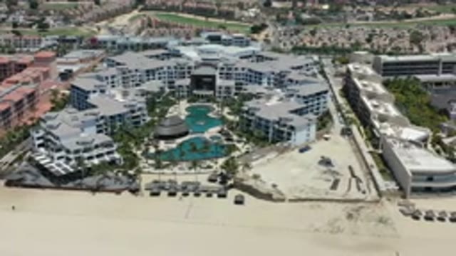 LOS CABOS MEXICO-2020: Panning Shot Of Resort Hotel In A Tropical Area By The Beach