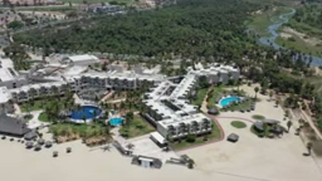 LOS CABOS MEXICO-2020: All-Inclusive Hostel with Beachfront Pool