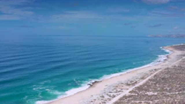 LOS CABOS MEXICO-2020: Beautiful Drone Footage Of Waves Crashing Into A Beach