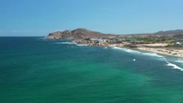 LOS CABOS MEXICO-2020: Beautiful Waves In The Ocean On A Sunny Day
