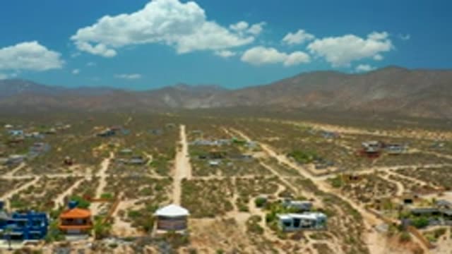 EL SARGENTO LA VENTANA MEXICO-2020: Flying Over An Arid City With Unpaved Streets