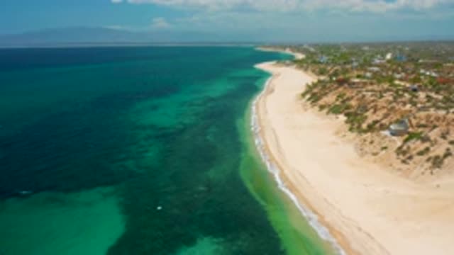 EL SARGENTO LA VENTANA MEXICO-2020: An Aerial View Of A Wide Sandy Beach With A