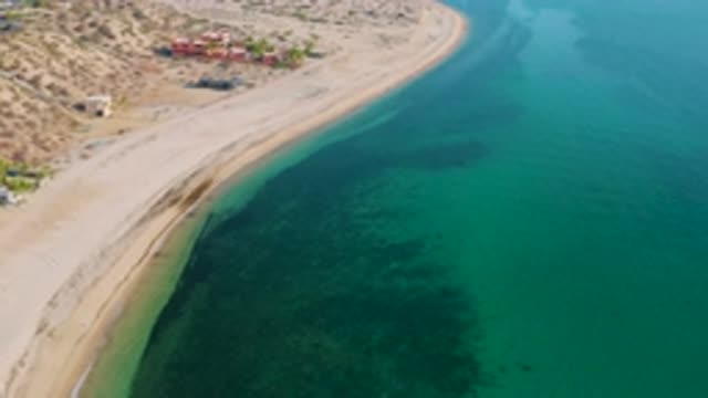 EL SARGENTO LA VENTANA MEXICO-2020: Scanning Over A Sandy Beach From Above