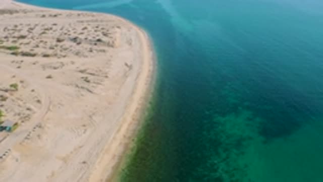 EL SARGENTO LA VENTANA MEXICO-2020: Desolate Island With Calming Green Ocean